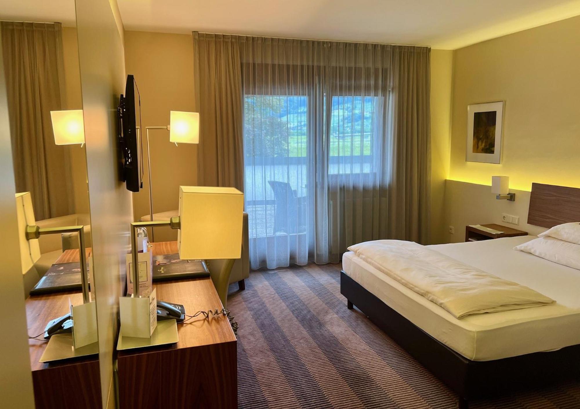 Hotel Gasthof Kroenele Lustenau Buitenkant foto